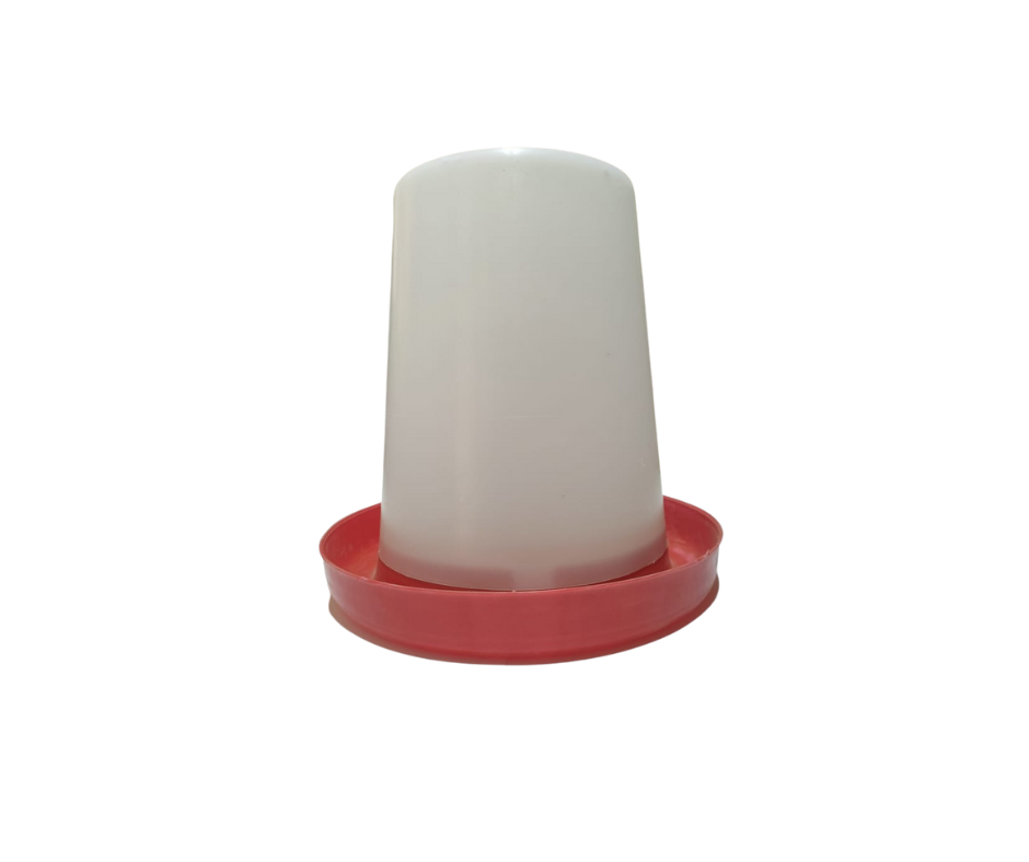 سقاية 4 لتر هرمي